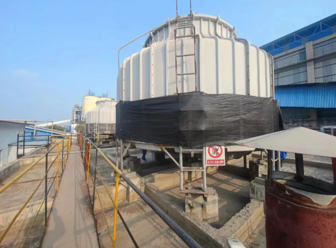 冷卻塔如(rú)何應對楊(yáng)絮柳絮滿天飛?